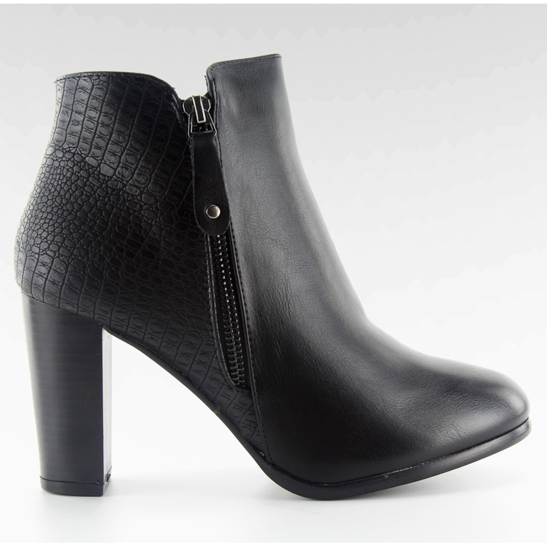 Stiefel mit hohen absätzen f815 schwarz