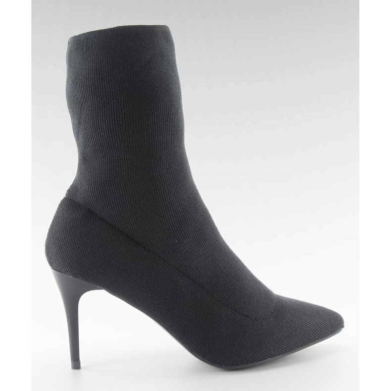 Sockenstiefel auf einem LL-103p grau