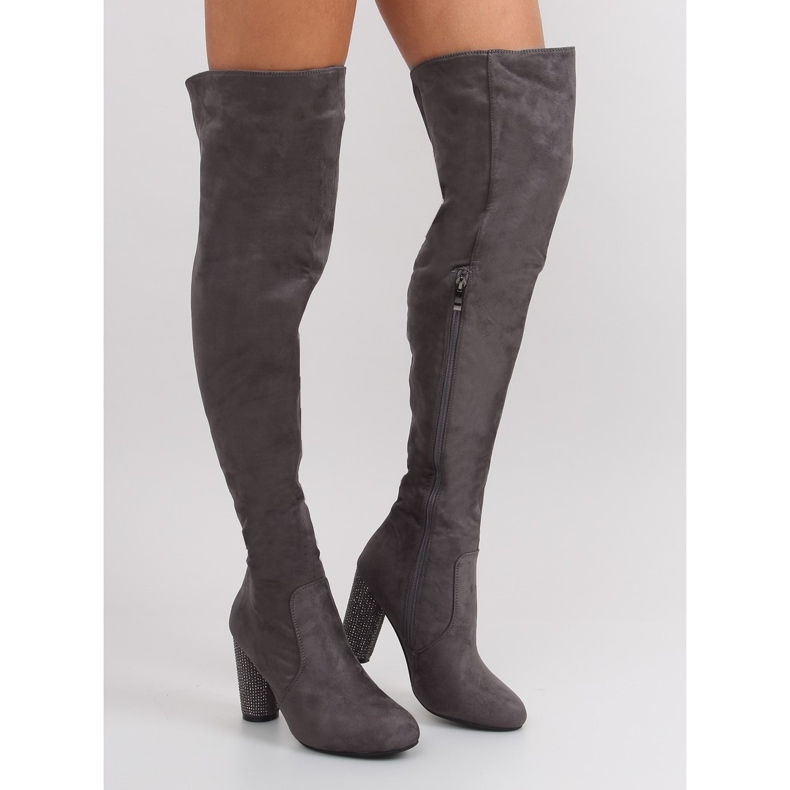 Graue Overknee-Absatzstiefel Grau