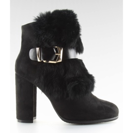 Schwarze Stiefel auf hohem Absatz mit Pelz schwarz 1316 Schwarz