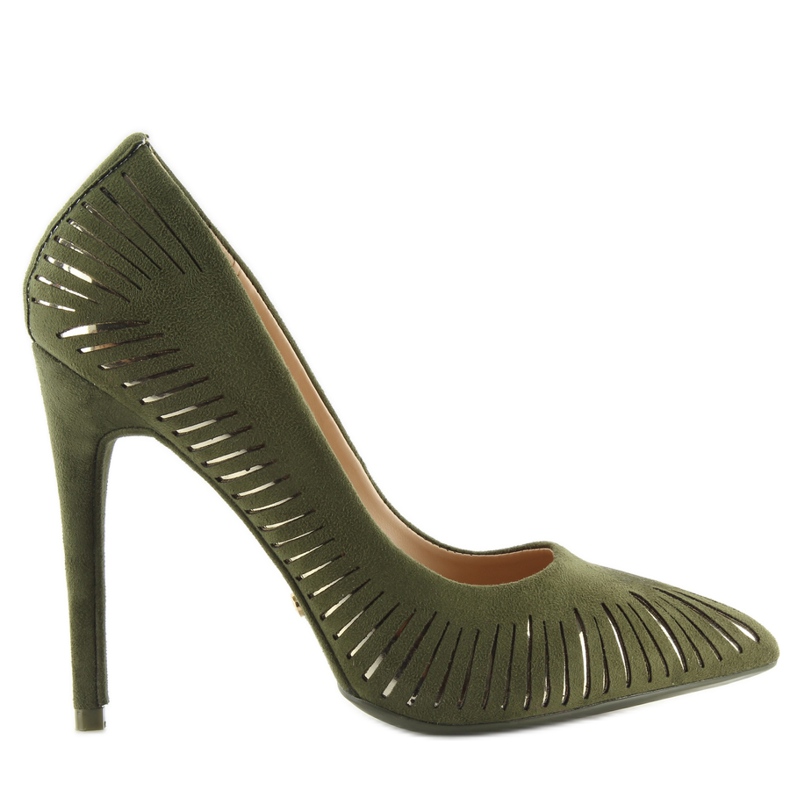 Pumpen auf einer grünen Le016P-Olive mehrfarbig