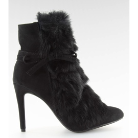 Schwarze Stiefel auf hohem Absatz mit Fell schwarz 1319 Schwarz