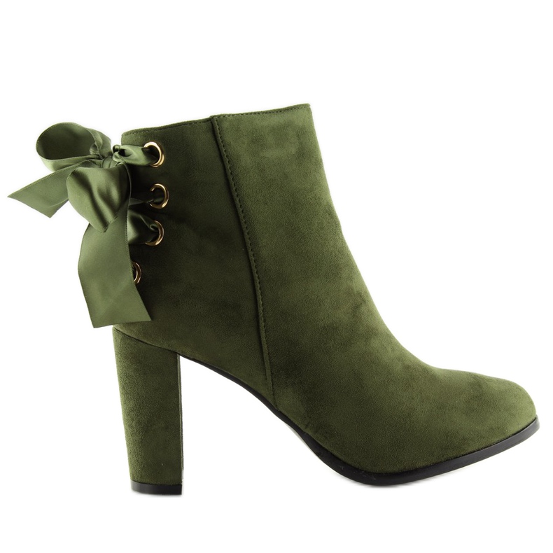 Grüne Stiefel auf dem Pfosten A852 grün