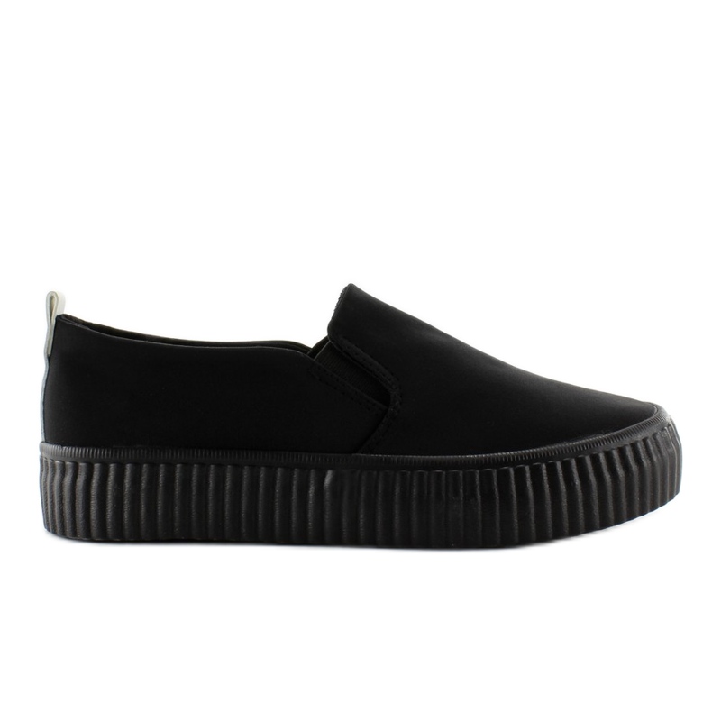 Hoch gerippte Sohle zum Hineinschlüpfen schwarz