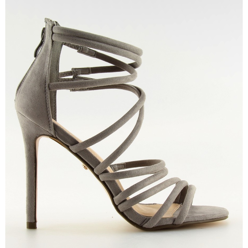 Graue Sandalen auf einem grauen LE039 grauen Absatz