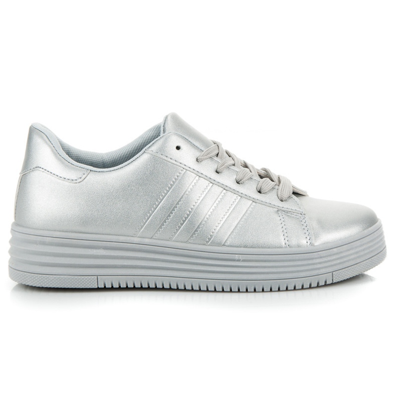 Silberne Turnschuhe grau