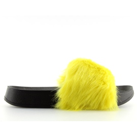 Gelbe Pelzhausschuhe S36 gelb