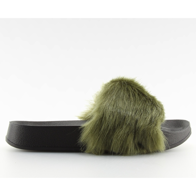 Grüne Pelzhausschuhe S36 grün
