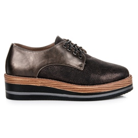 Kylie Stilvolle Keilschuhe braun