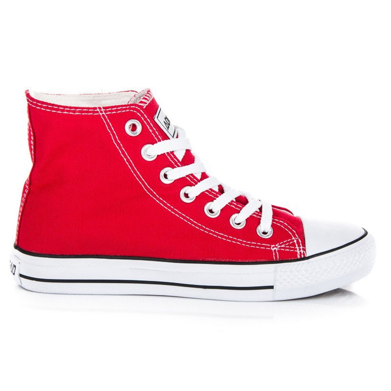 Gebundene Turnschuhe über dem Knöchel rot