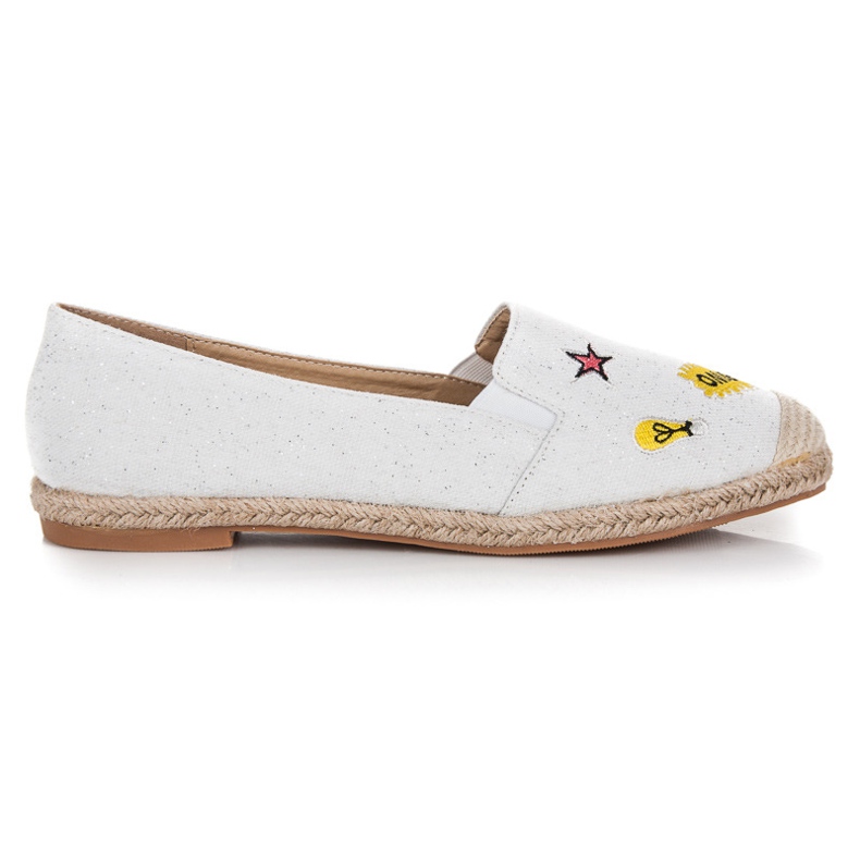 Bestelle Frühlings-Espadrilles mit Patches weiß