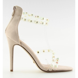 Beige Sandalen mit Silikonbändern