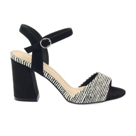 Sandalen auf dem Sergio Leone 820 Pfosten mit Streifen weiß schwarz