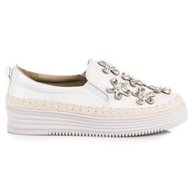 Vices Espadrilles auf der Lasterplattform weiß