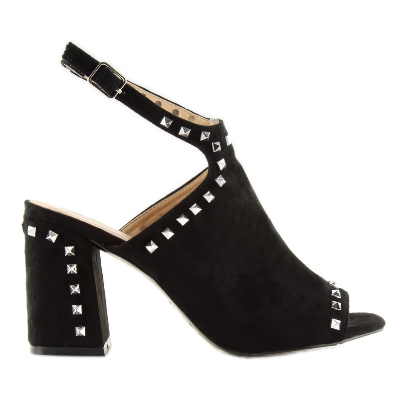 Schwarze Sandalen mit schwarzen Nieten L1139