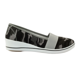 Mckey 182 Camouflage-Sneakers mit Keilabsatz grün