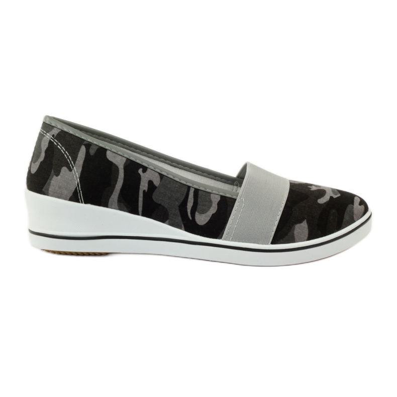 Mckey 182 Camouflage-Sneakers mit Keilabsatz grün