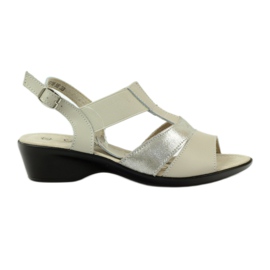 Filippo Bequeme Keilsandalen aus Leder beige silber-