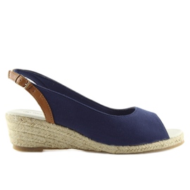 Marineblaue und marineblaue Espadrilles auf einem niedrigen Keilabsatz