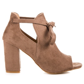 Vinceza-Sandalen aus Veloursleder zum Schnüren braun