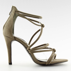 Grüne Sandalen auf einem hohen Absatz ZY116 Olive