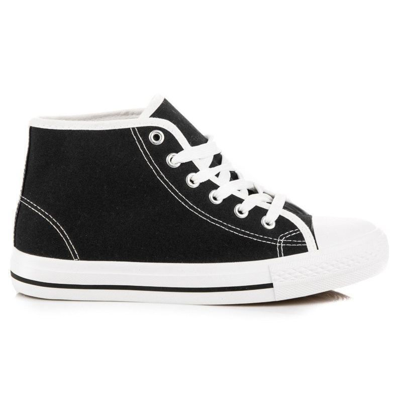 Schwarze Sneaker über dem Knöchel