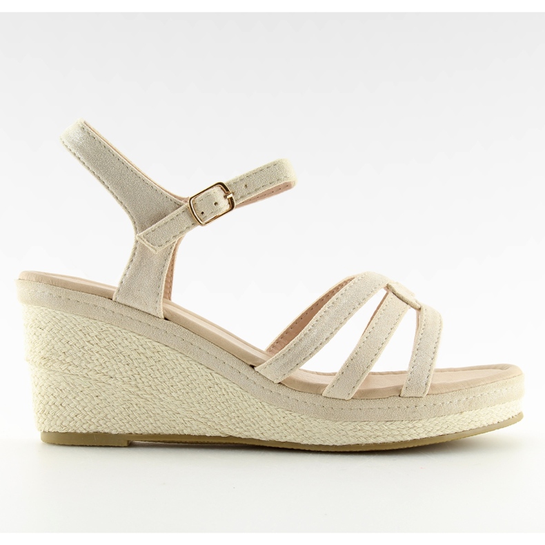 Beige Sandalen auf Keilabsatz SR-2817 beige