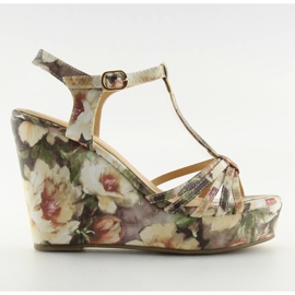 Keilsandalen YX-17 beige