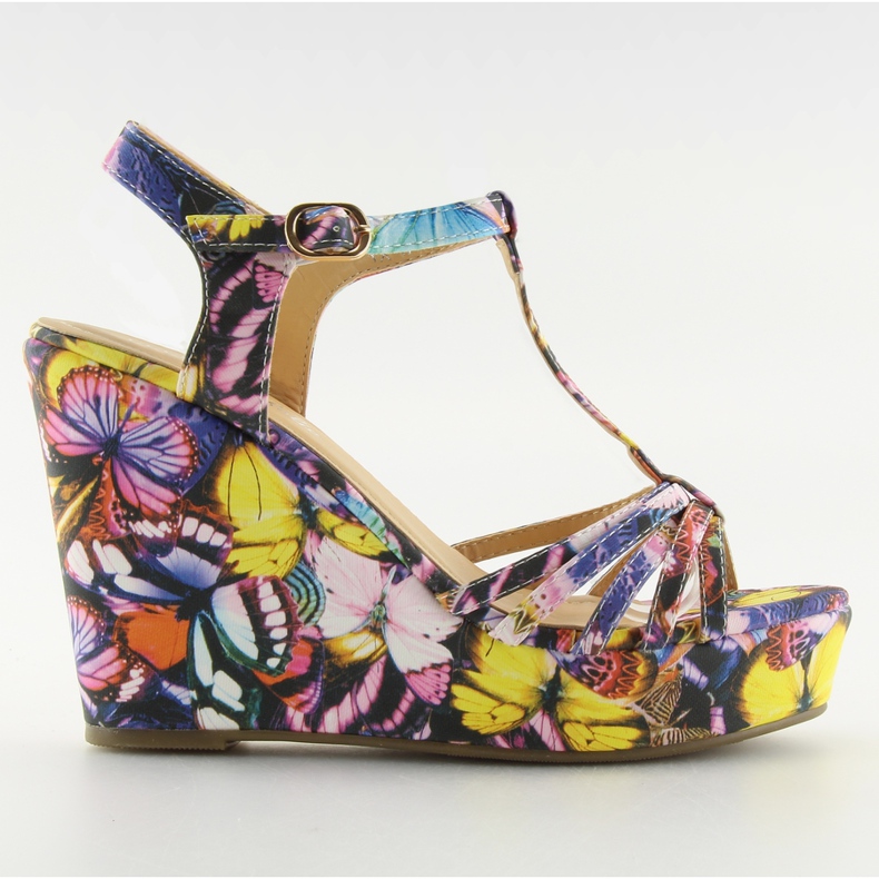 Sandalen auf dem Keil YX-17 schwarz