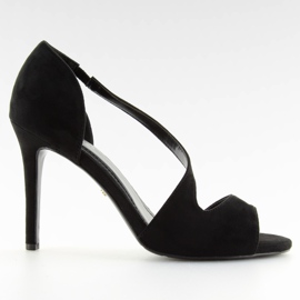 Schwarze asymmetrische Pumps C90 schwarz