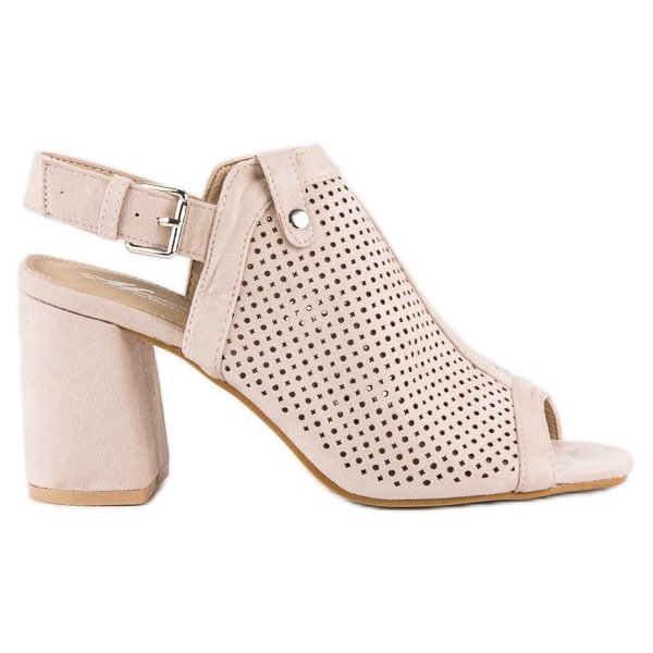 Durchbrochene Sandalen mit Oberteil braun