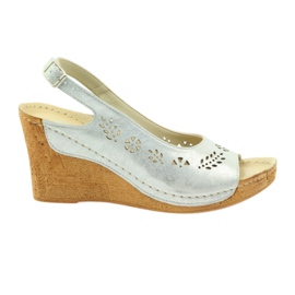 Gregors Metallische Ledersandalen für Frauen für Silberkeile 709 silber-