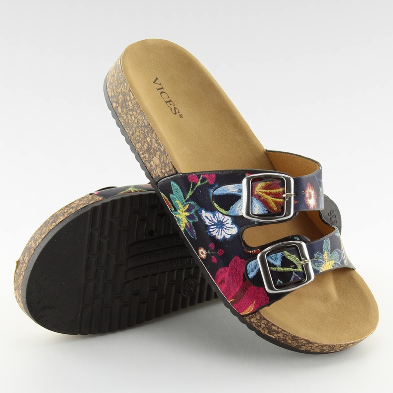 Hausschuhe mit schwarzer Korksohle 6231