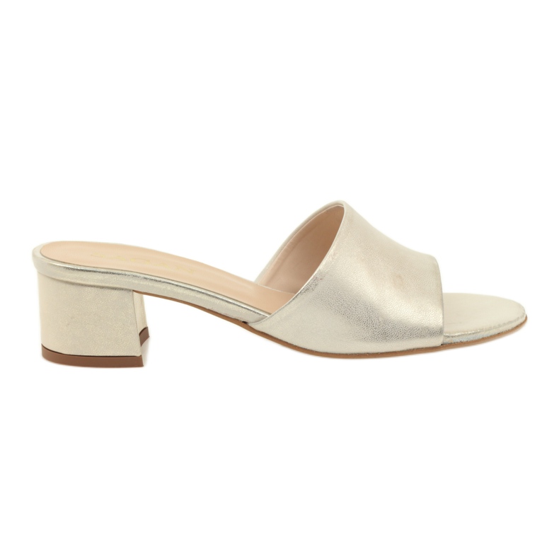 Sagan goldene Hausschuhe 2554