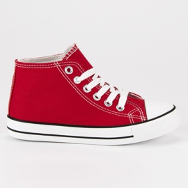 Gebundene Turnschuhe über dem Knöchel rot