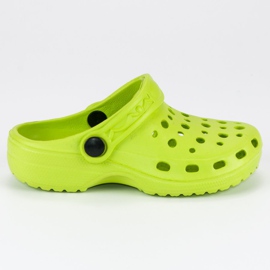 Grüne Gummi-Flip-Flops