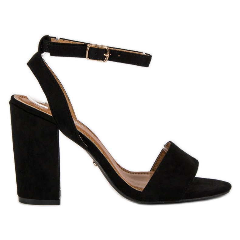 Tina&Co Stilvolle Sandalen an einem Pfosten schwarz