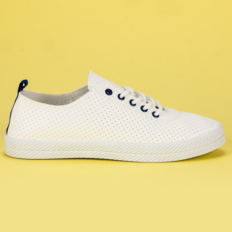 Kylie Durchbrochene gebundene Turnschuhe weiß