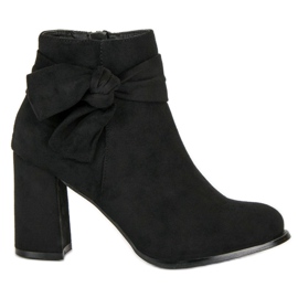 Stiefeletten aus Wildleder mit hohem Absatz schwarz