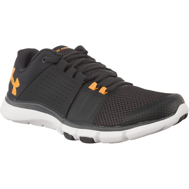 Under Armour Strive 7 104 schwarz