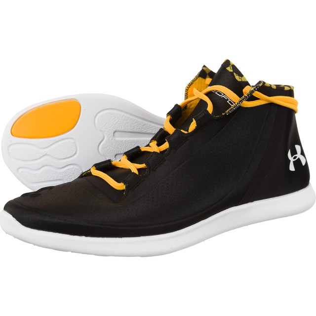Under Armour W StudioLux Mitte Lnr 001 schwarz