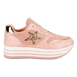 Modische Sneaker auf der Plattform rosa