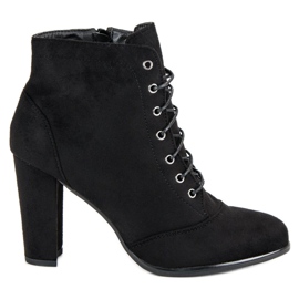 Juliet Gebundene Stiefel am Pfosten schwarz