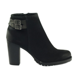 Filippo Damenstiefel mit hohen Absätzen mit 8255 Schnallen schwarz