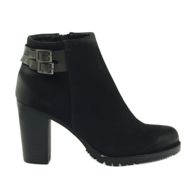 Filippo Damenstiefel mit hohen Absätzen mit 8255 Schnallen schwarz