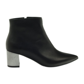 Neścior 110-B nicht isolierte Stiefel schwarz