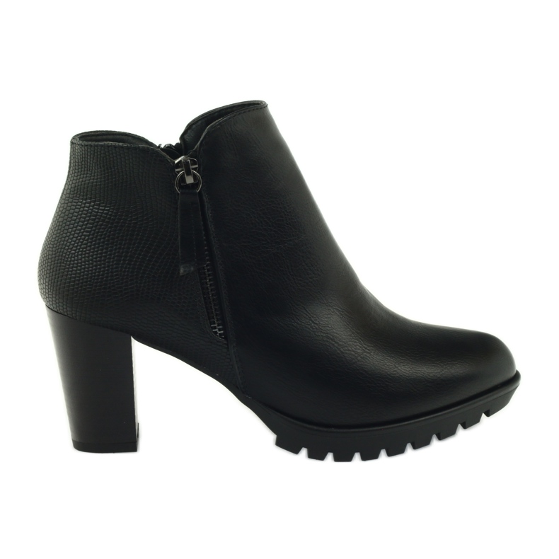 M.Daszyński Stiefel am Pfosten schwarz 1708