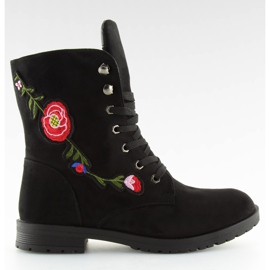 Schwarz AB-9 Schwarze Arbeiterinnen mit Stickerei