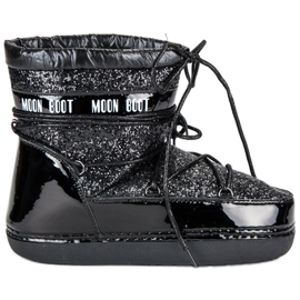 Modische schwarze Schneestiefel