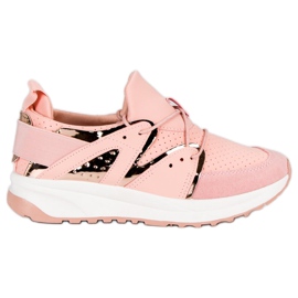 Stylische Sportschuhe rosa